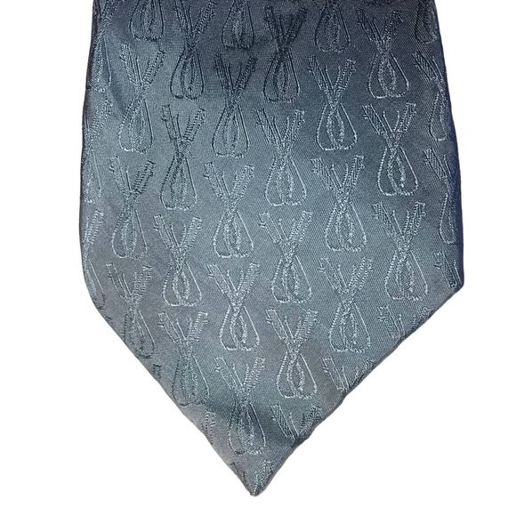 Vintage Gucci 100% silk light blue geometric print tie made in Italy - Picture 6 of 12